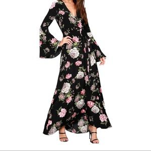 Lulu’s Floralina Black Floral Print Wrap Maxi Dress Sz Sm
